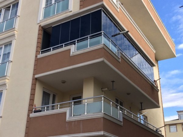 Erenköy Mahallesi Cam Balkon