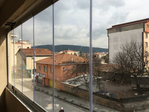 Yenişehir Mahallesi Cam Balkon